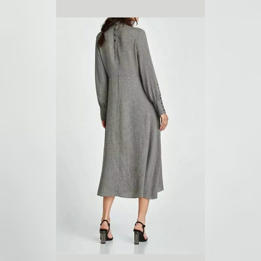 Zara Dress - Picture 3 of 5